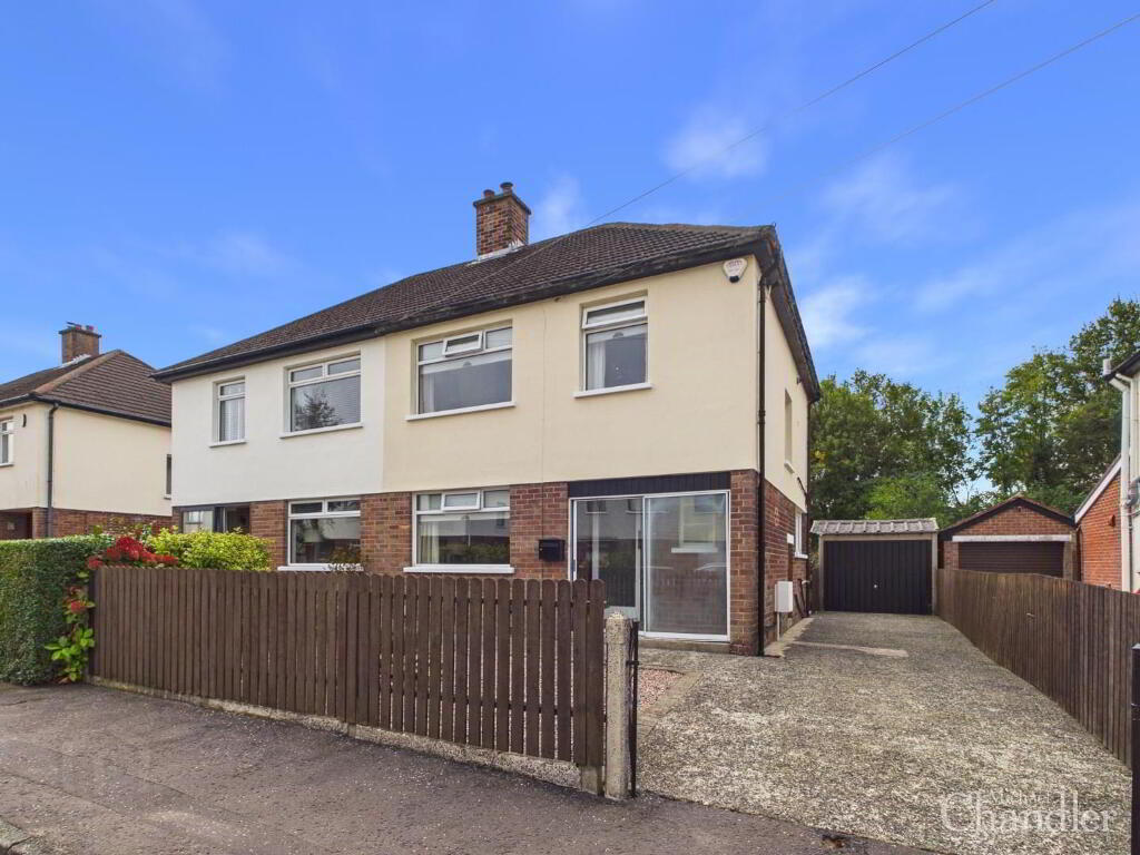 40 Ailesbury Crescent, Belfast, BT7 3EZ