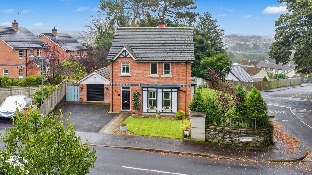 25 Brookmount, Dalys Brae, Derry, BT47 5AD