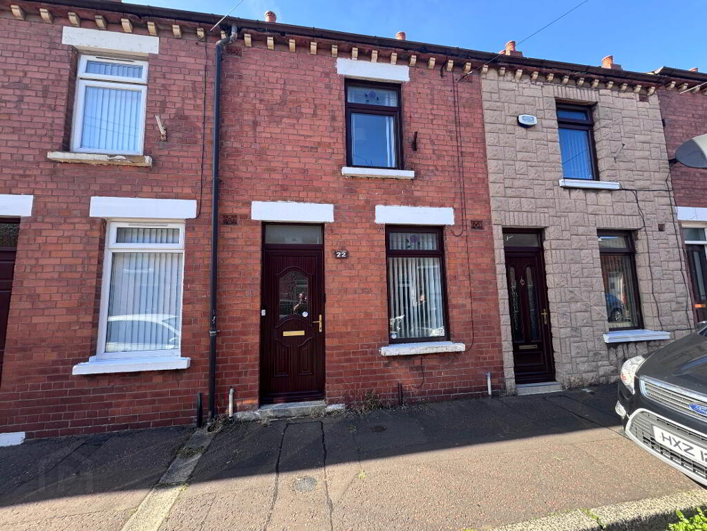2 Bedroom Terraced in BT13 3GR