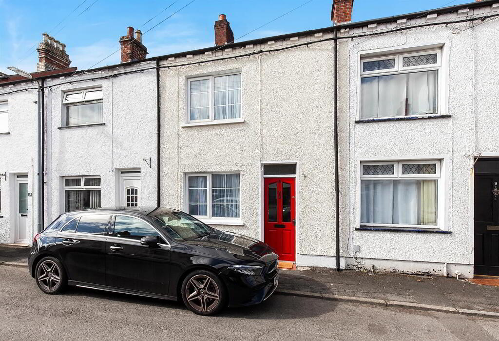 6 Hill Street, Dunmurry, Belfast, BT17 0AD
