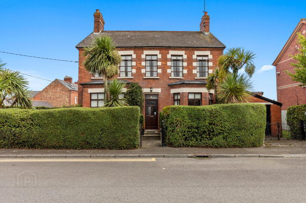 11 Kinnegar Avenue, Holywood, BT18 9JR