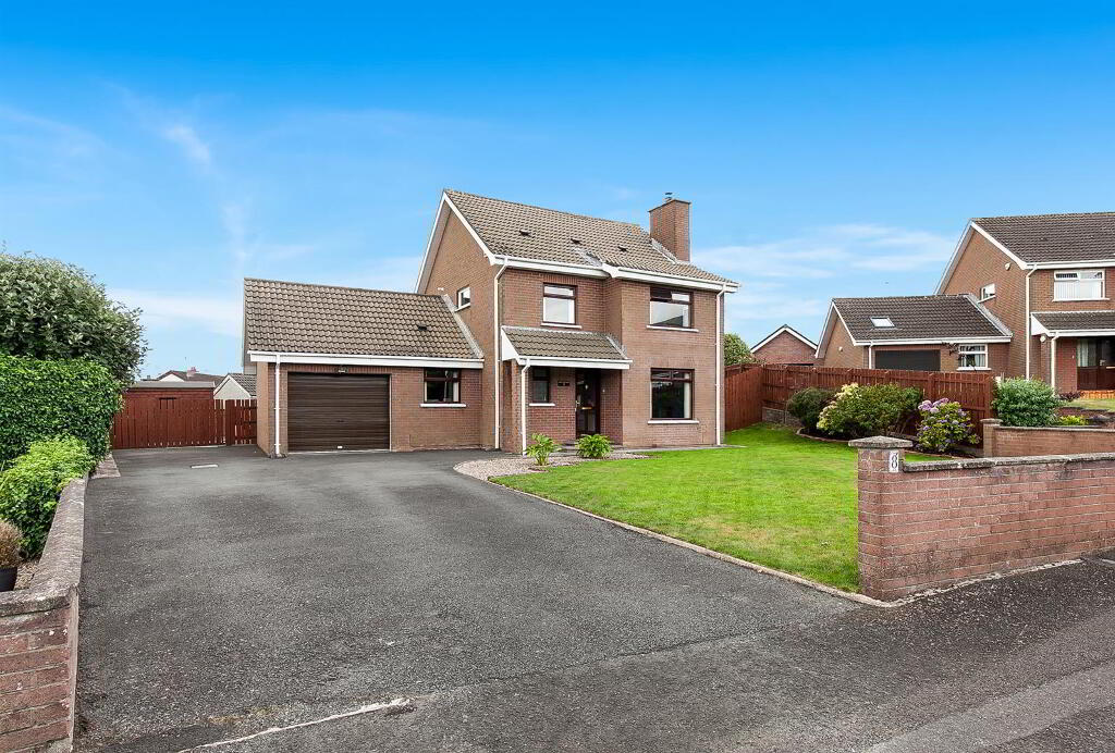 8 Bessfield Avenue, Carrickfergus, BT38 7BZ