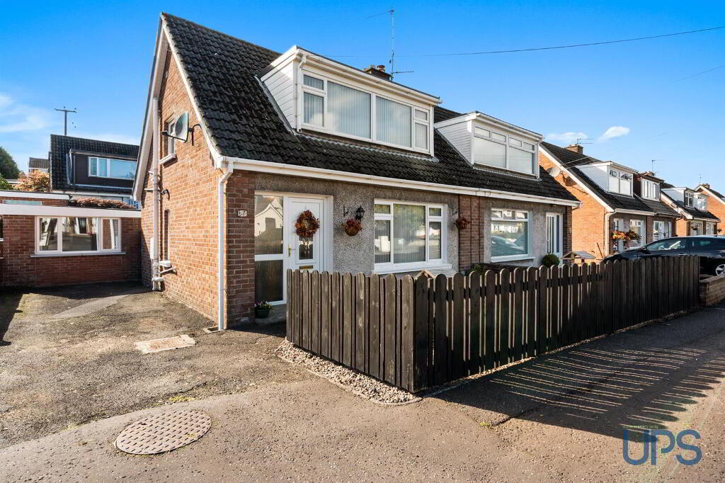 170 Moss Road, Lambeg, Lisburn, BT27 4LJ