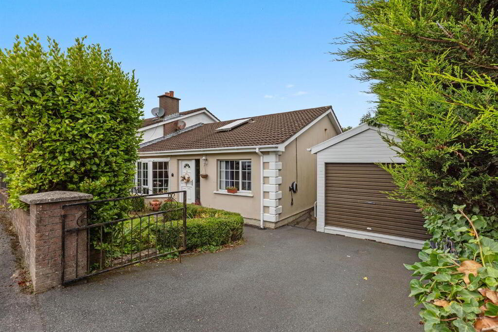 58 Bishops Brae Avenue, Downpatrick, BT30 6TG