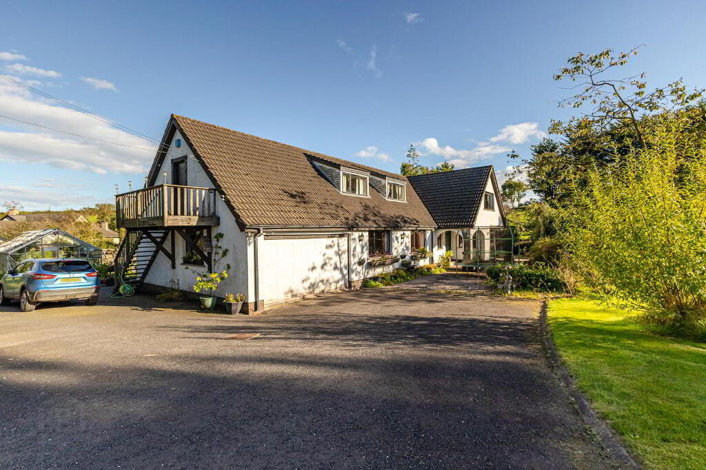 Drummood House, 62 Lisbarnet Road, Comber, Newtownards, BT23 6DW