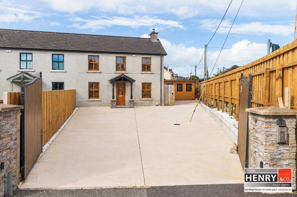 69 Ranfurly Road, Dungannon, BT71 6EF
