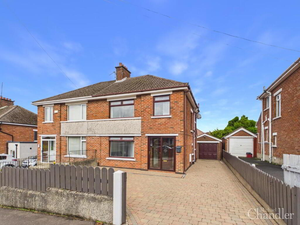 8 Coolpark Avenue, Belfast, BT8 6NF