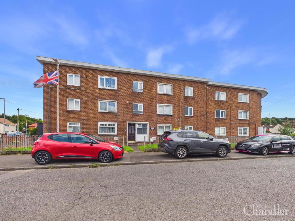 2 Bedroom Flat in BT6 9NR
