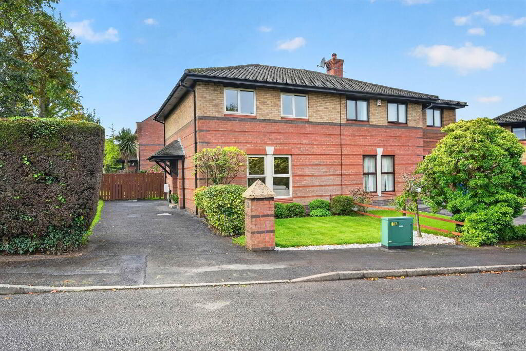 4 Briarwood Park, Gilnahirk, Belfast, BT5 7HZ