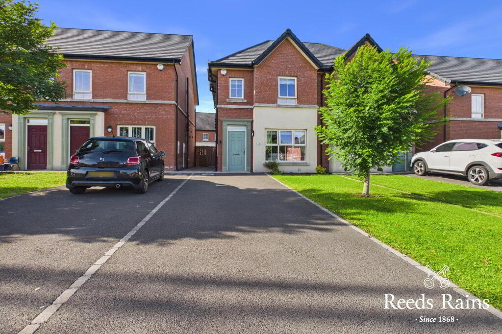 16 Lynn Hall Grove, Bangor, BT19 1LT