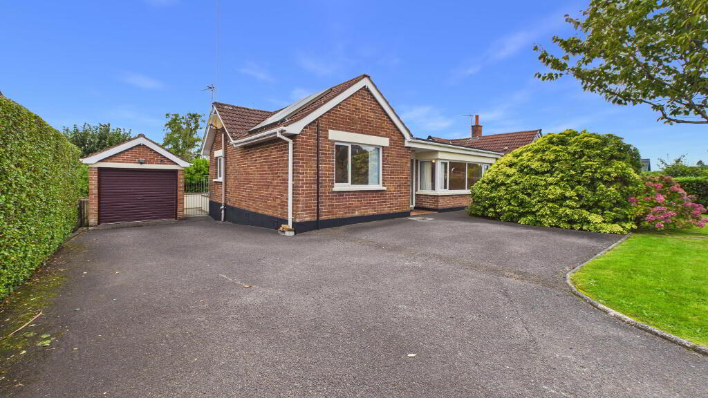 82 Newtownards Road, Bangor, BT20 4HR