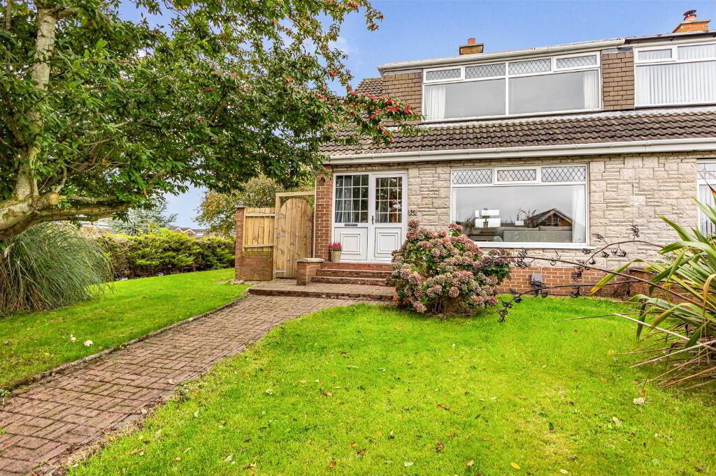 36 Robinson Way, Bangor, BT19 6NR