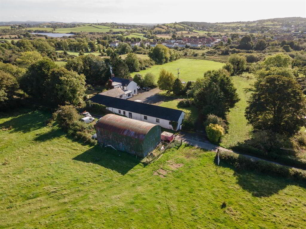 70 Crabtree Road, Ballynahinch, BT24 8RJ