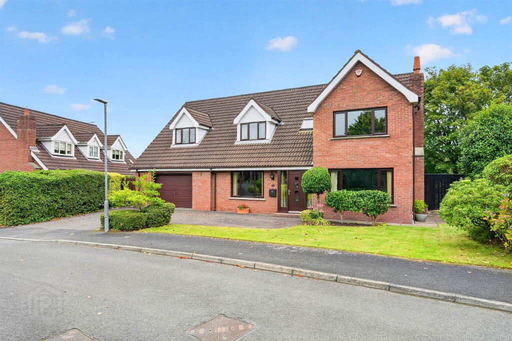 13 Gowan Heights, Dunmurry, Belfast, BT17 9LZ