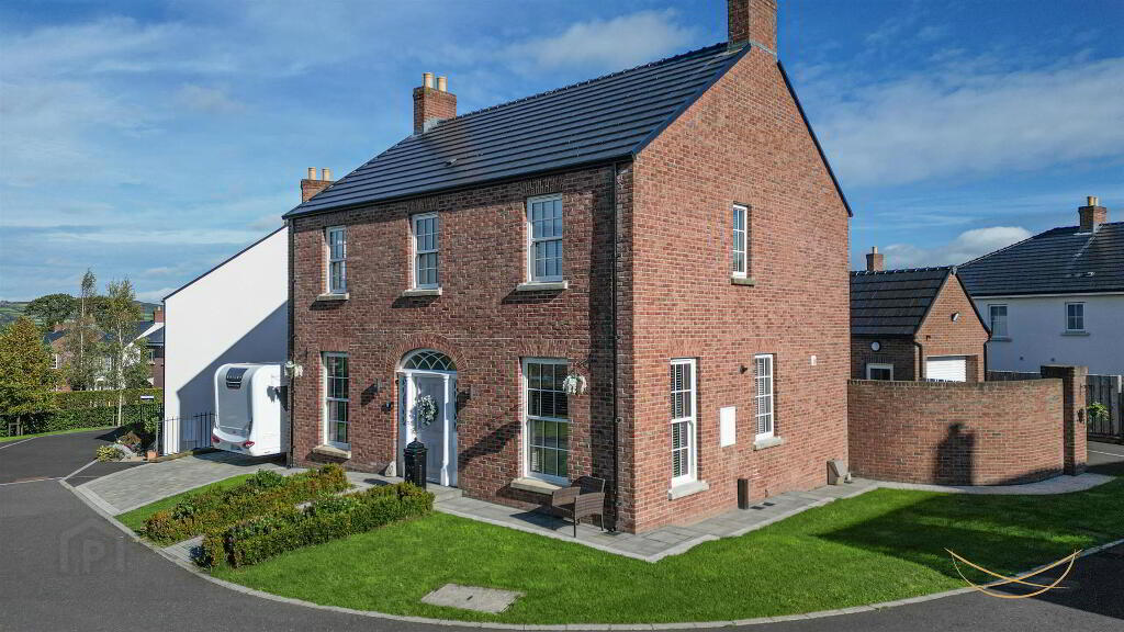 10 Temple Hall, Templepatrick, BT39 0FH