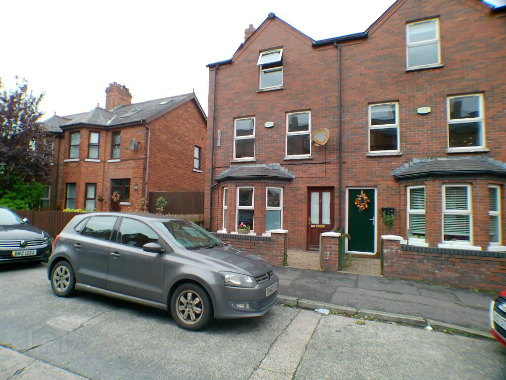 5 Bedroom Semi-Detached in BT7 3FE