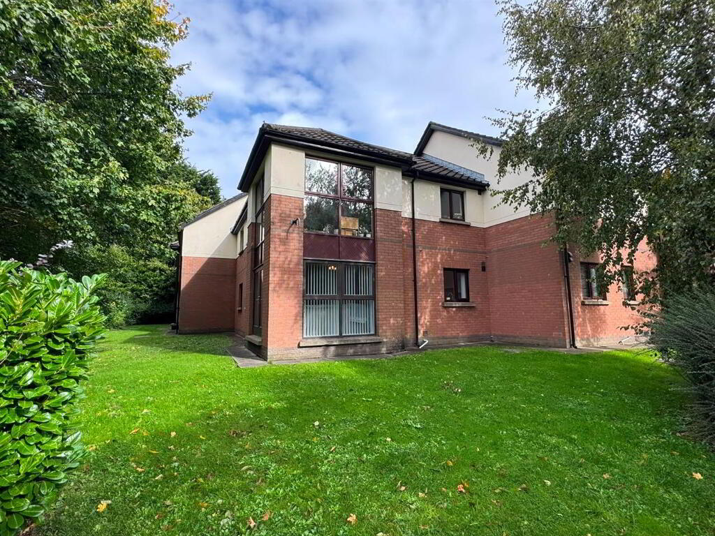 5 Martin Park, Shore Road, Newtownabbey, BT37 9RQ