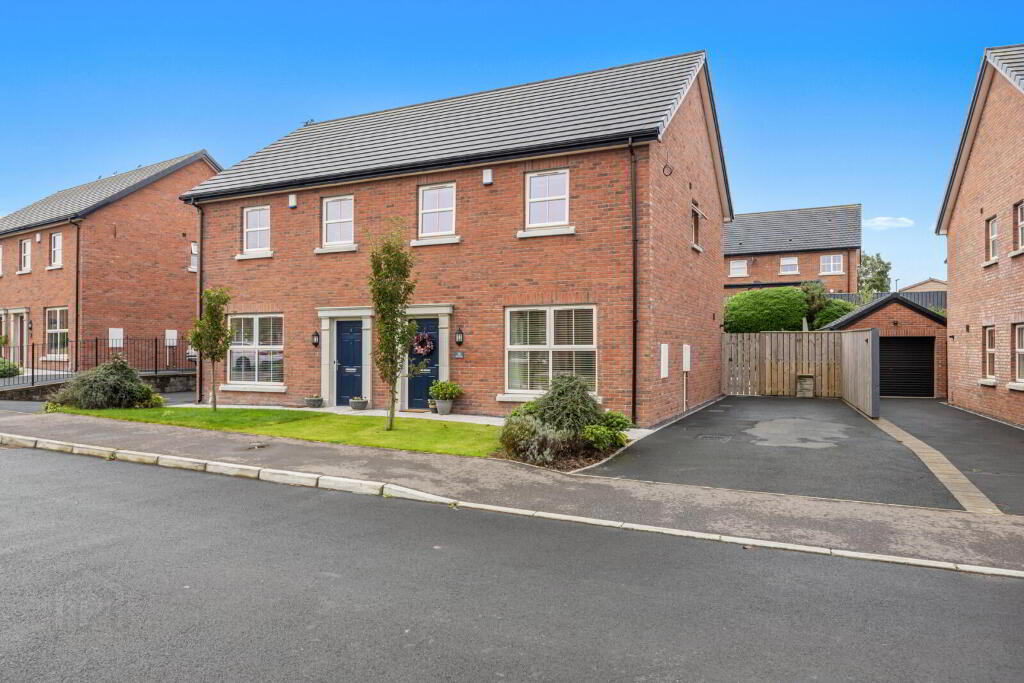 30 Helens Wood Lane, Bangor, BT19 1GE