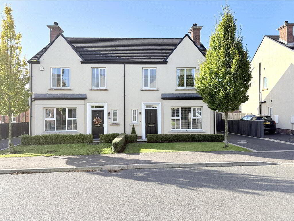 67 Foxfield Park, Magherafelt, BT45 5FQ