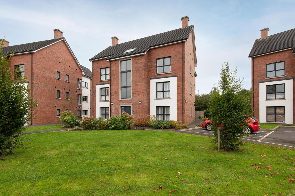 42 Loughshore Manor, Newtownabbey, BT37 9FD