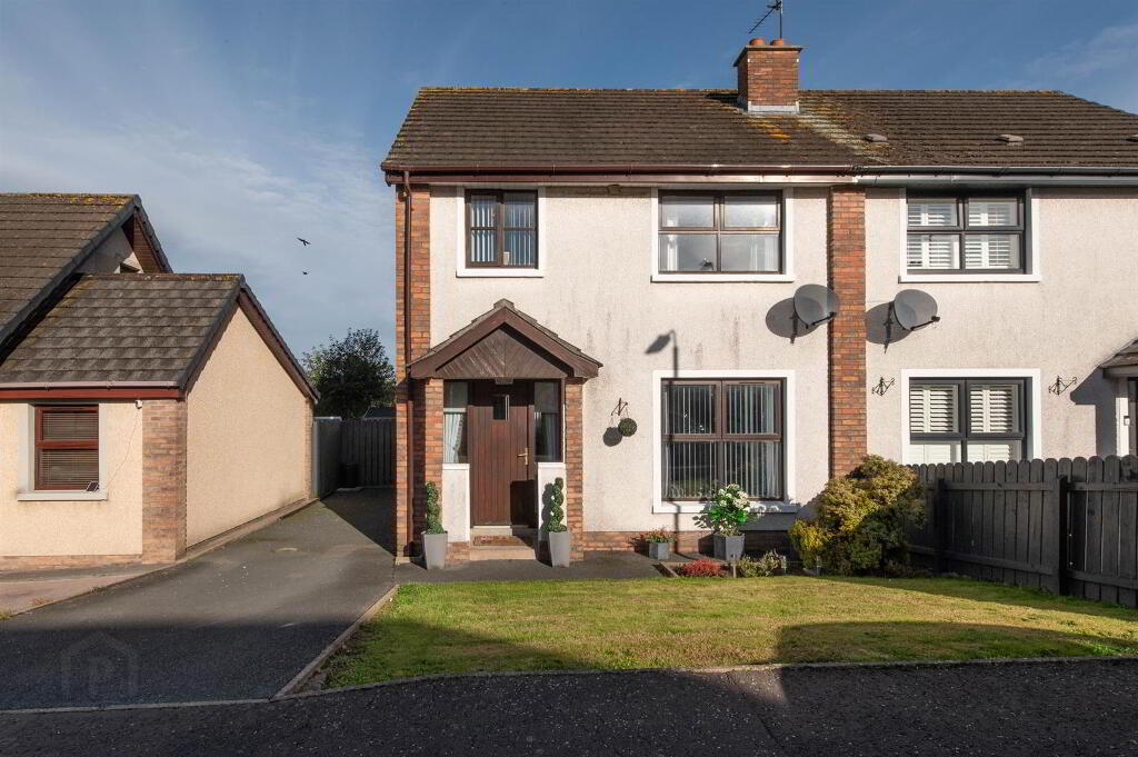 6 Rademon Avenue, Crossgar, BT30 9NX
