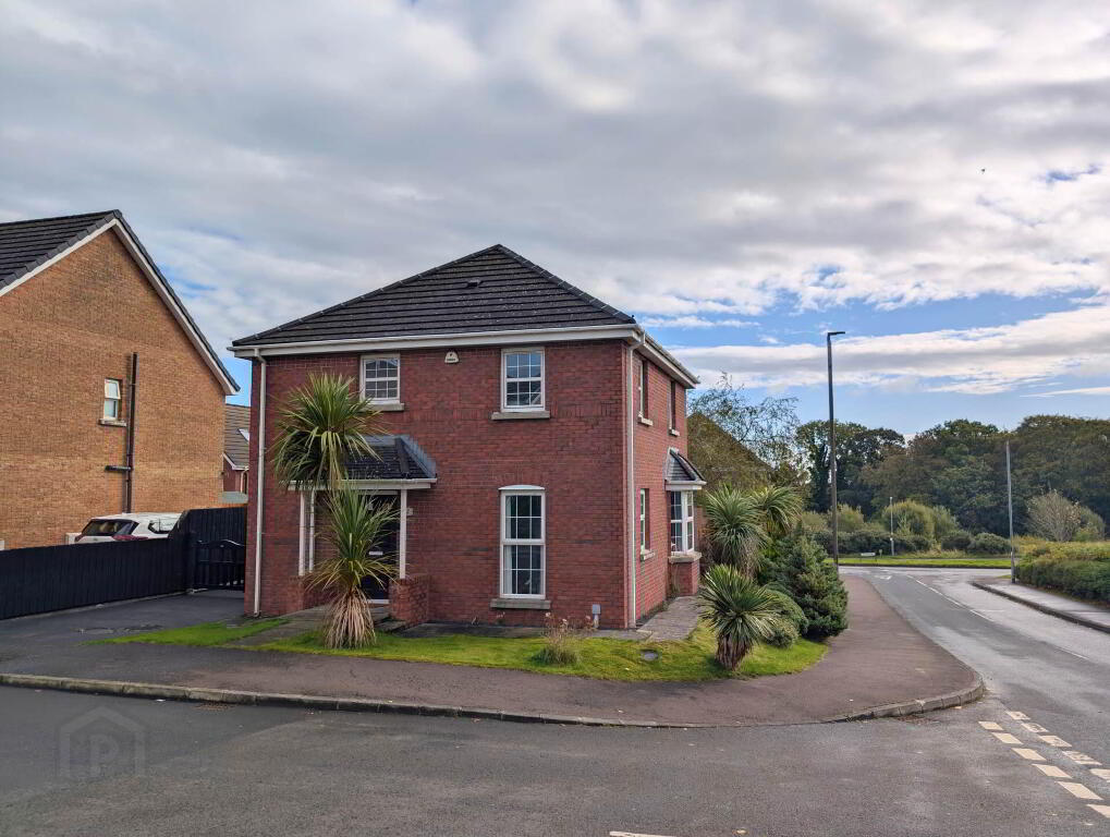 2 Hampton Drive, Larne, BT40 2FH