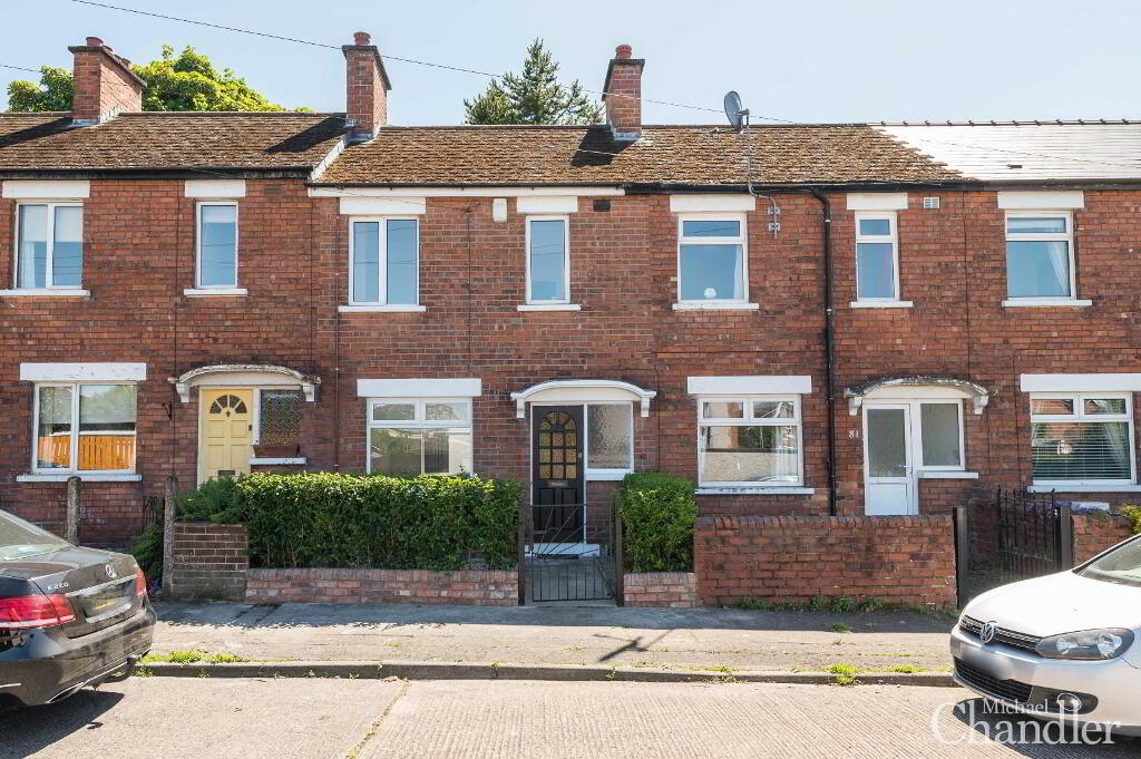 83 Ravenhill Gardens, Belfast, BT6 8GQ