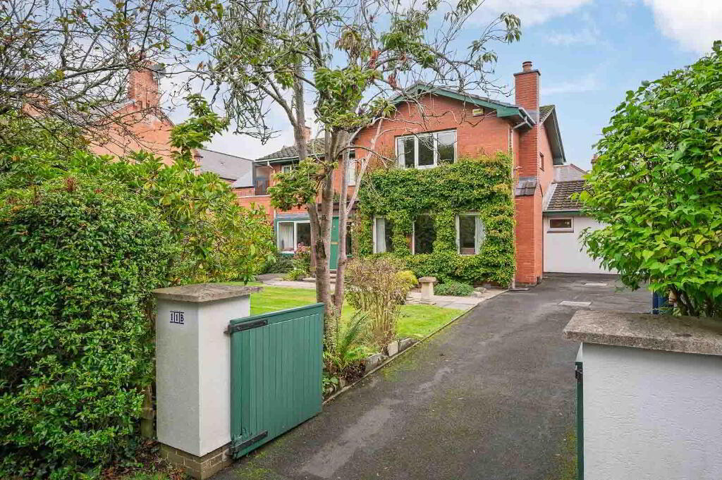 11B Knockdene Park North, Belfast, BT5 7AA