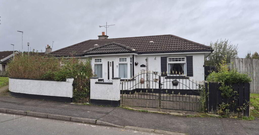 136 Westway, Creggan, Derry, BT48 9NU