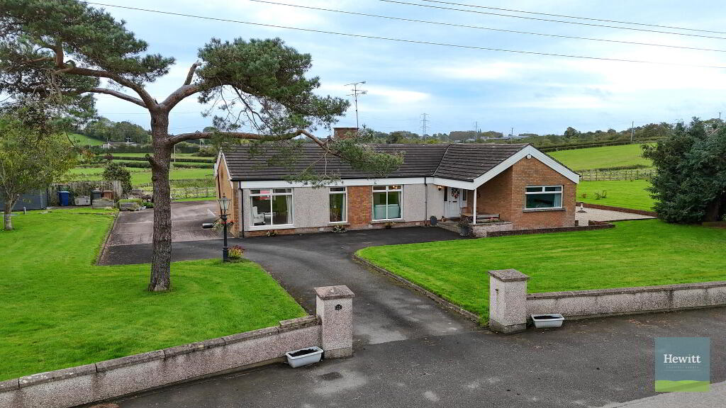 25 Derrycrew Road, Loughgall, BT61 8PW