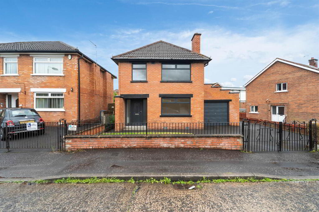 26 Pasadena Gardens, Ballyhackamore, Belfast, BT5 6HU