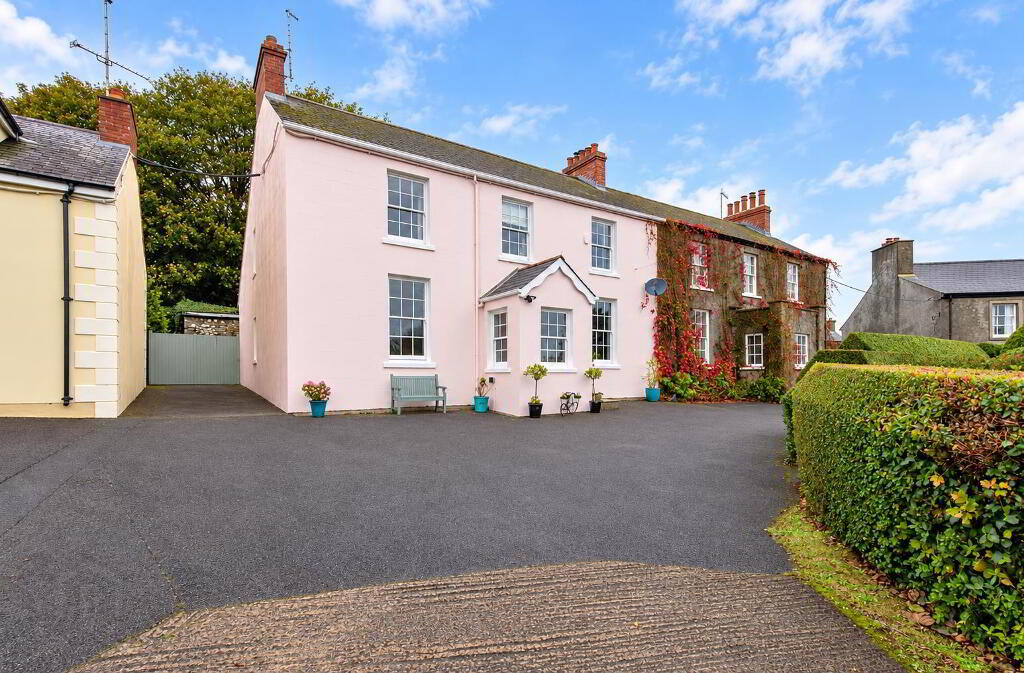 5 The Crescent, Ardglass, BT30 7SB