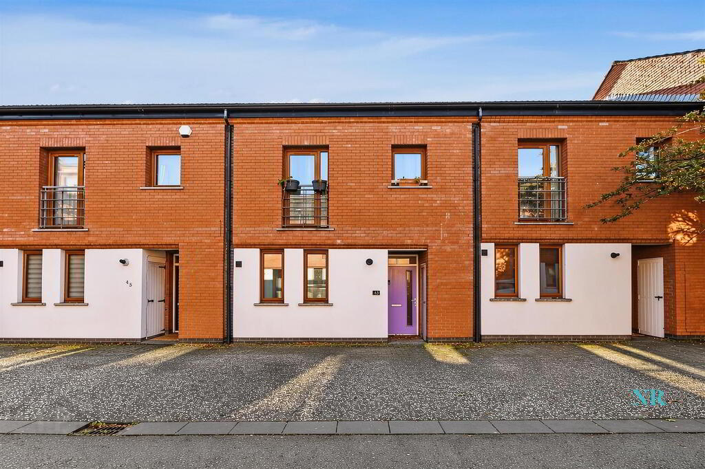 43 Paxton Street, Belfast, BT5 4QN