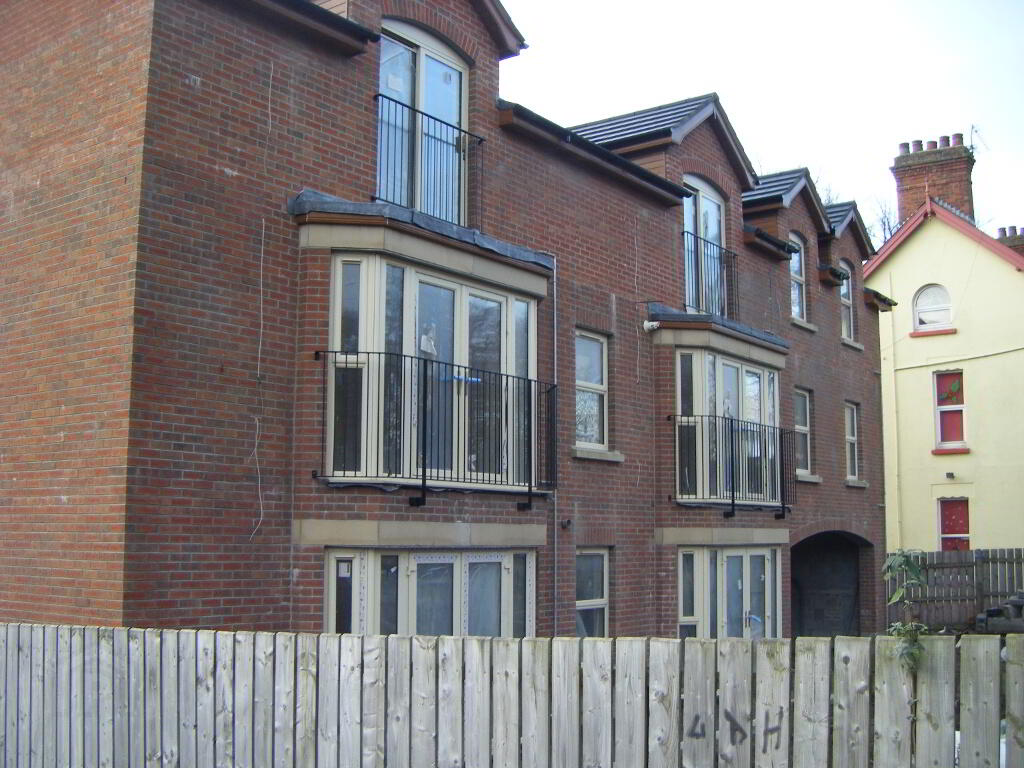 1 Bedroom Flat in BT4 3LP