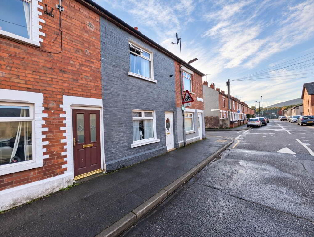 58 Iveagh Street, Belfast, BT12 6AU