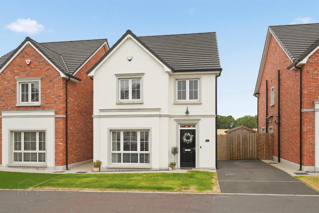 25 Old School House Mews, Ballinderry Lower, Lisburn, BT28 2XQ