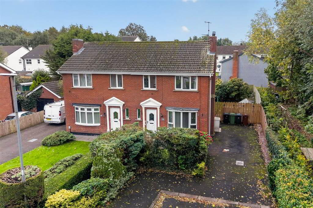 13 Drumard Grange, Knockmore Road, Lisburn, BT28 2PP