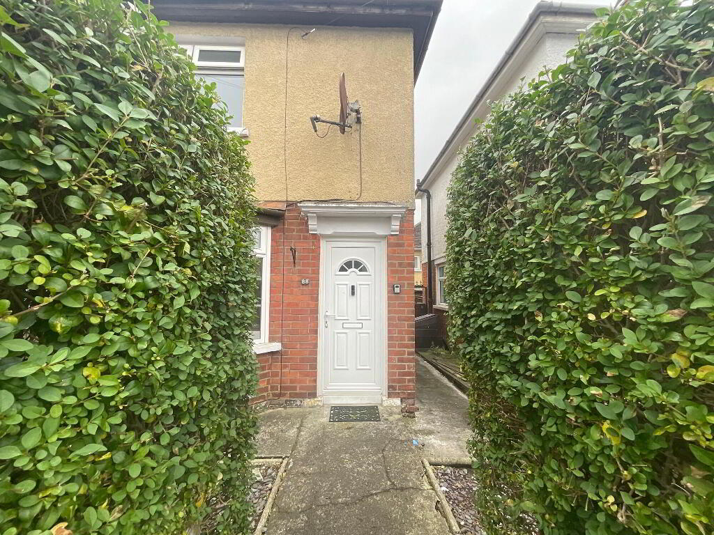 3 Bedroom Semi-Detached in BT13 3LS