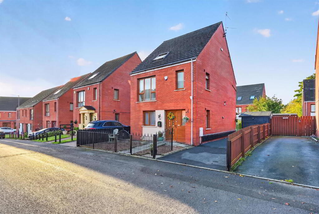 3 Dunmore Park, Belfast, BT15 3GQ