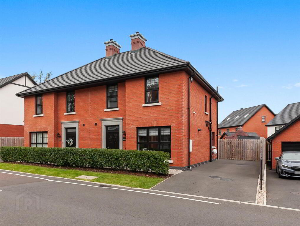 5 Oakfield Park Place, Newtownabbey, BT37 0HP
