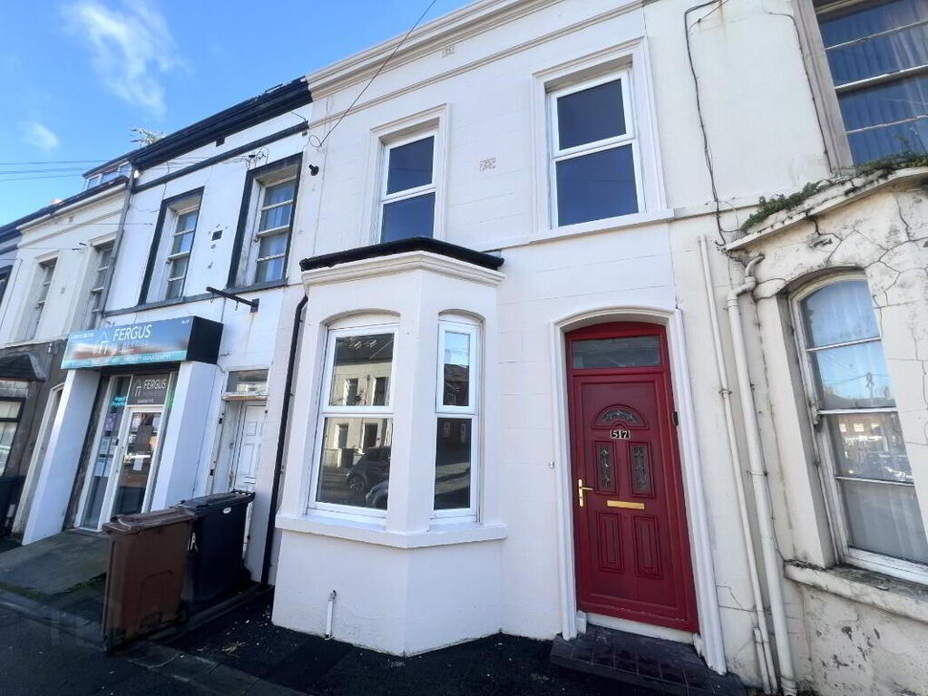 4 Bedroom Terraced in BT38 8AD