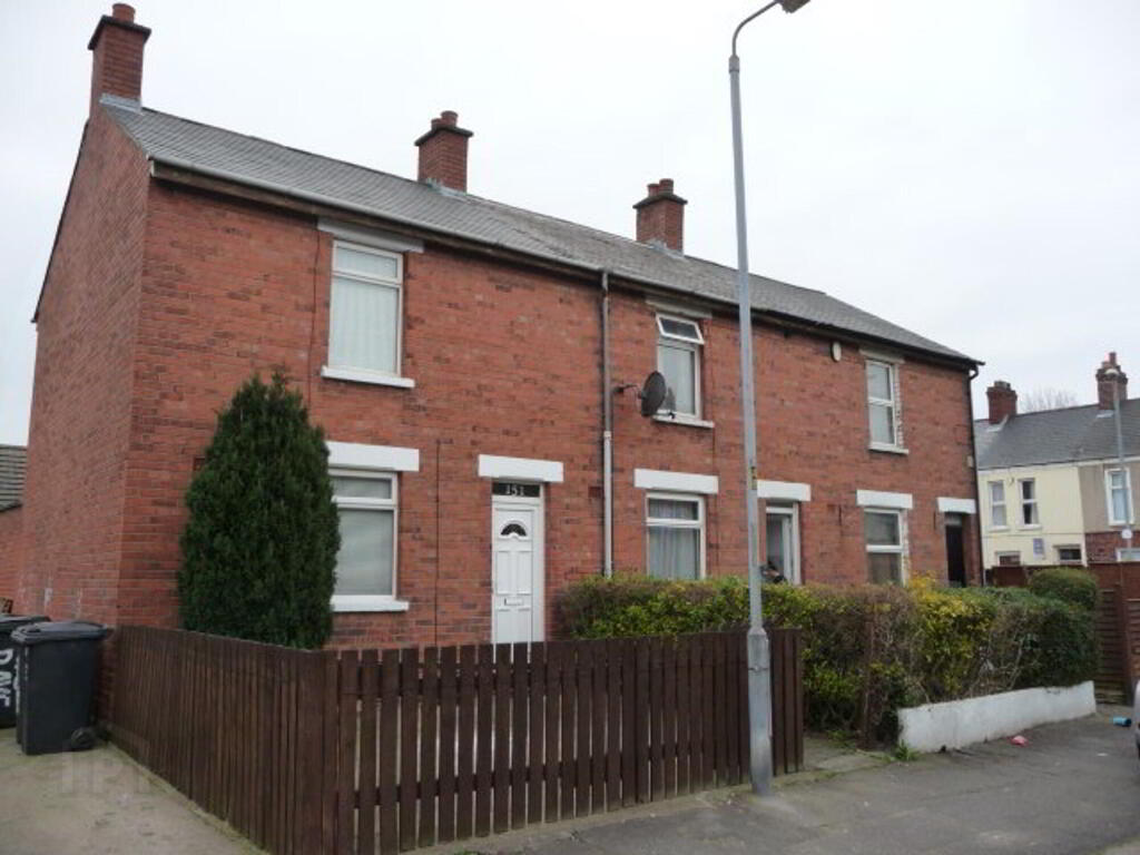 2 Bedroom Terraced in BT12 6NA