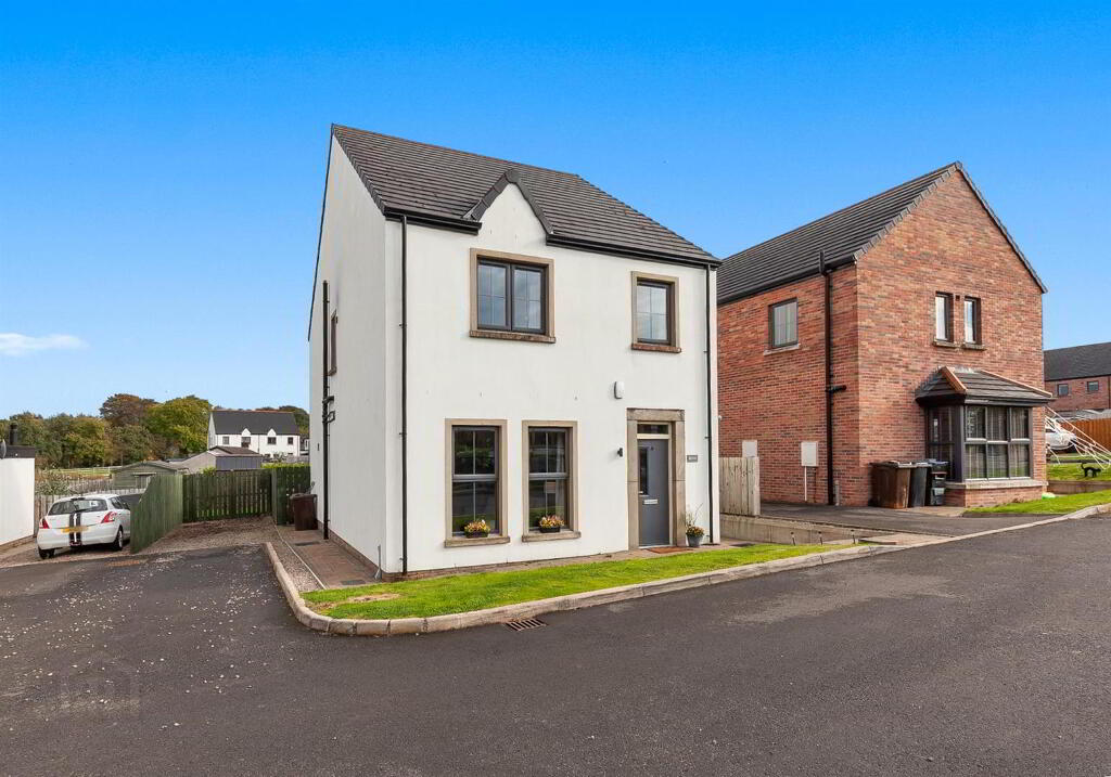 4 Hansons Hall Park, Ballyclare, BT39 9YG