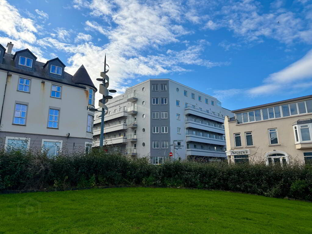 11 Royale Court Apartments, Main Street, Portrush, BT56 8DA