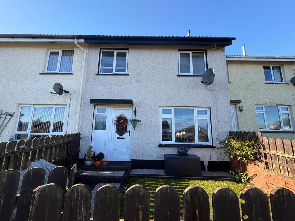 76 Hollymount Park, Waterside, Derry, BT47 3UP