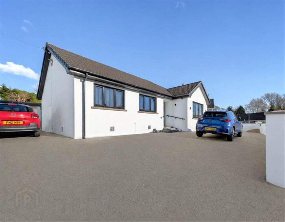 6 Traherne Gardens, Lisburn, BT27 5QW