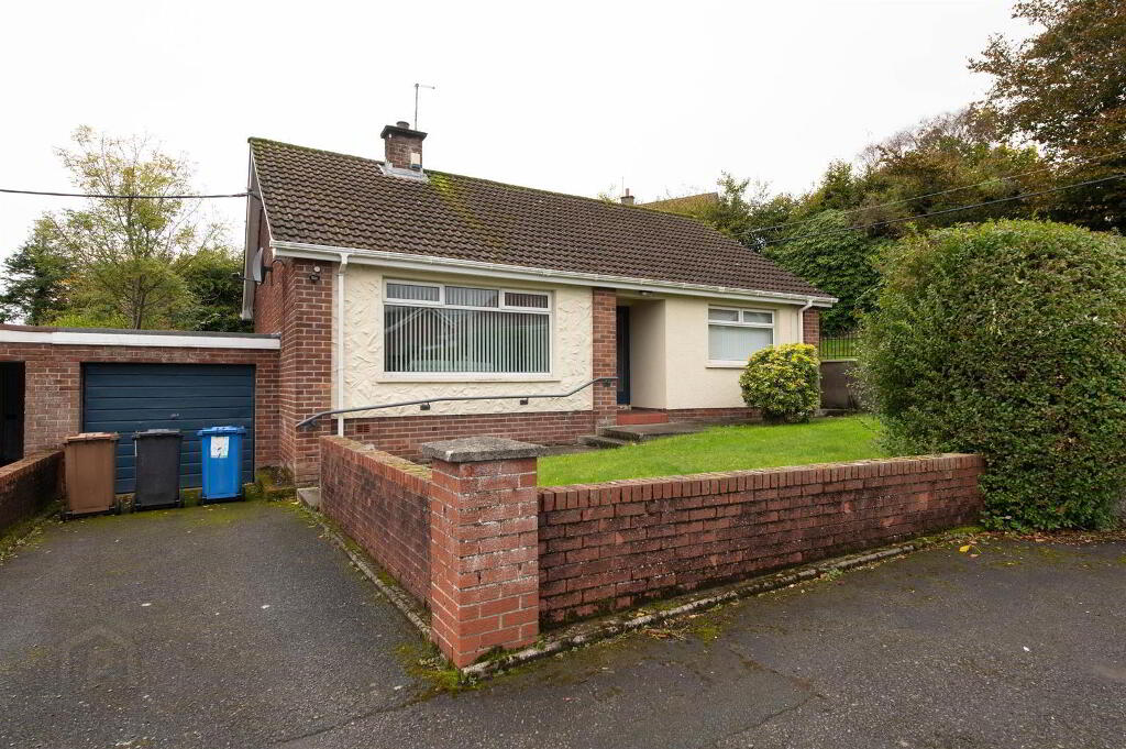3 Bedroom Bungalow in BT30 6JZ
