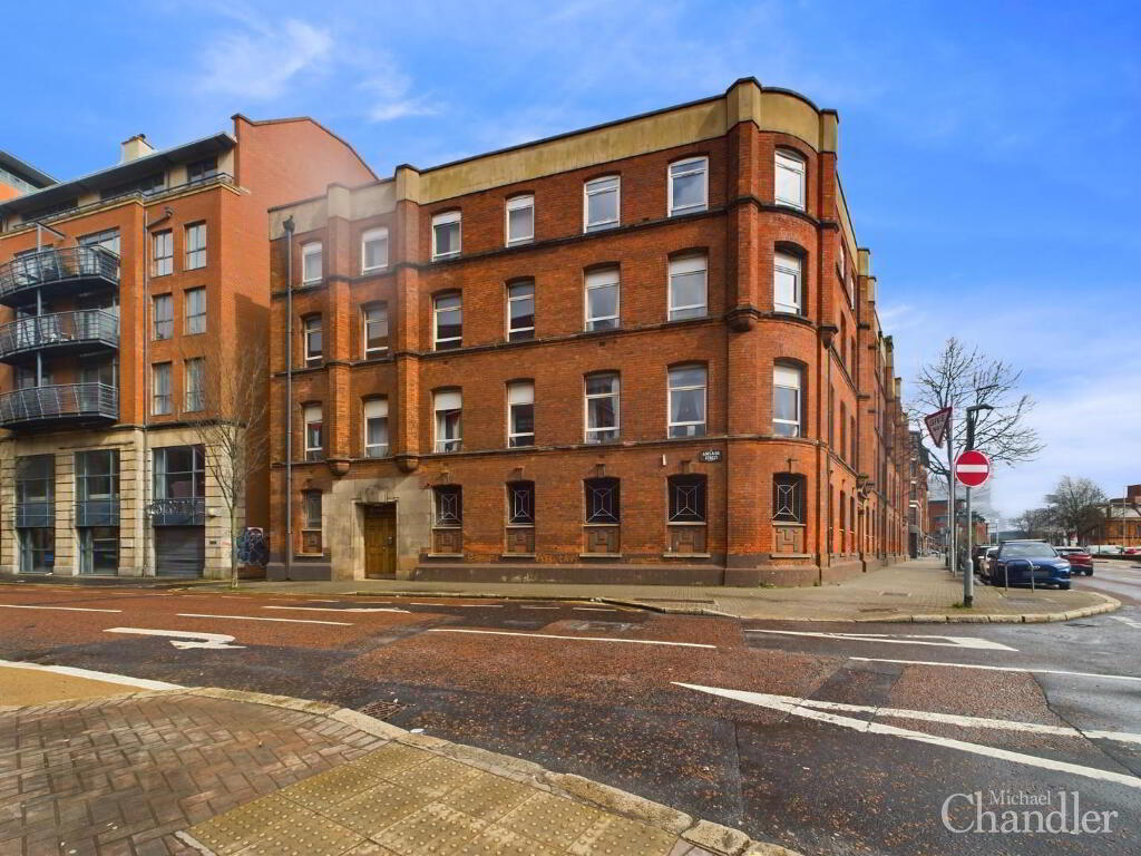 Apt 2 Tyrone House, Adelaide Street, Belfast, BT2 8HH