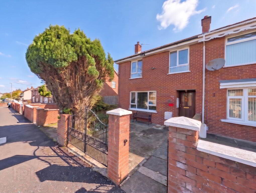 80 Norglen Parade, Belfast, BT11 8DP