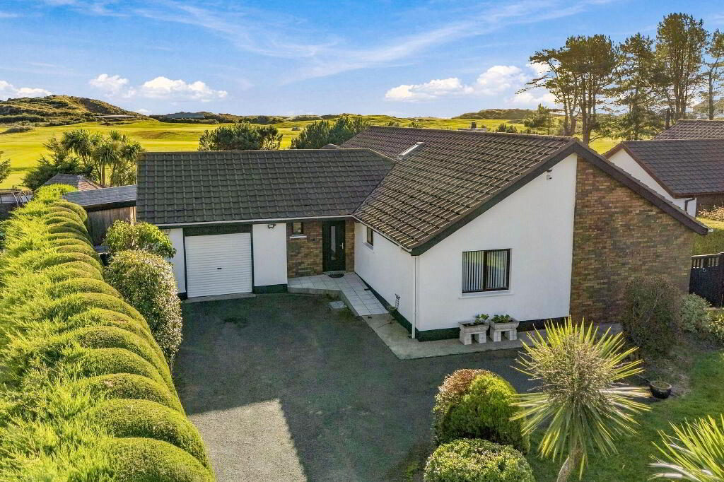 1 The Fairways, Dundrum Road, Newcastle, BT33 0RX